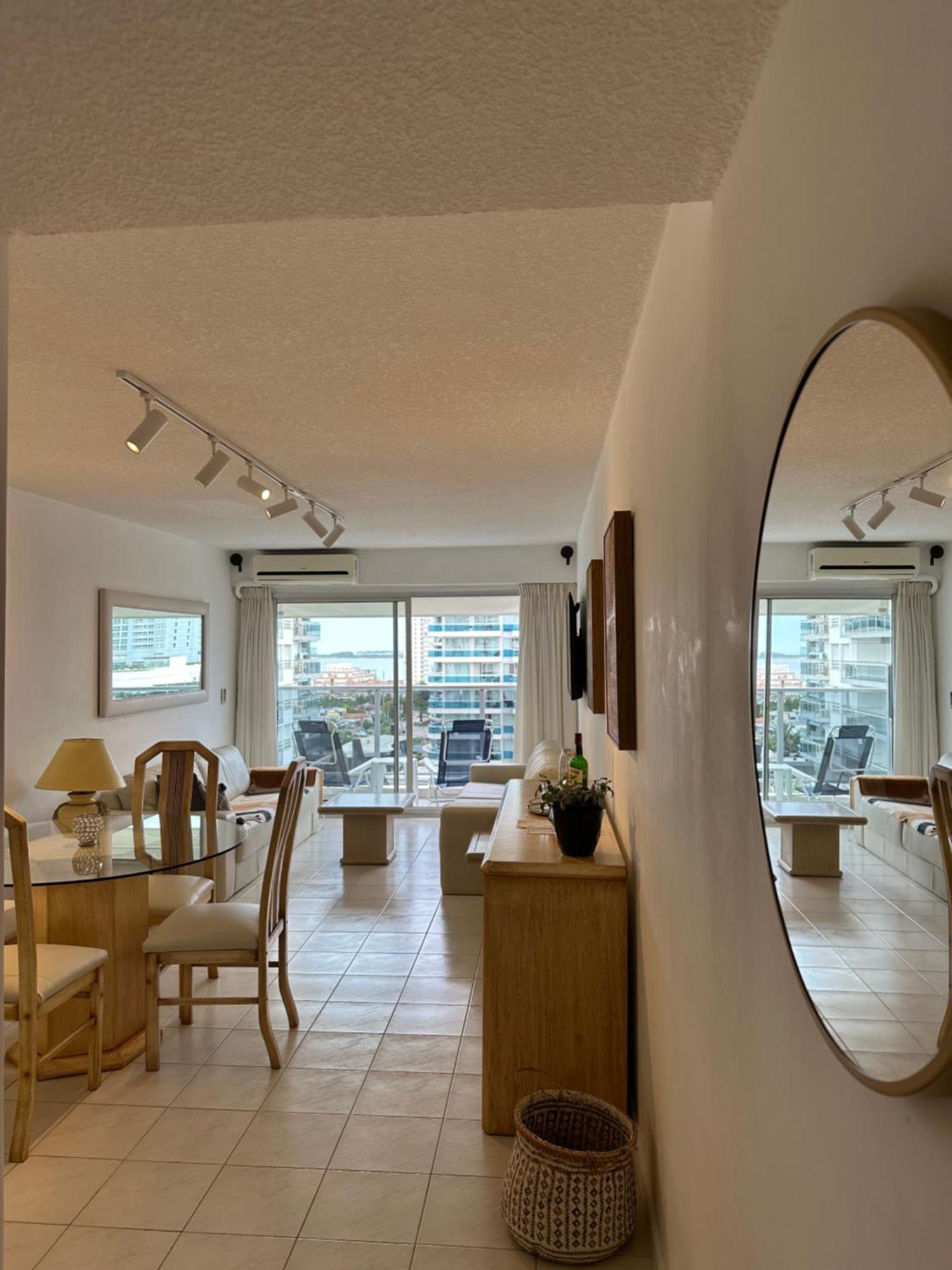 Hermoso Apartamento, Torre De Categoria Long Beach, En La Mejor Ubicacion De פונטה דל אסטה מראה חיצוני תמונה